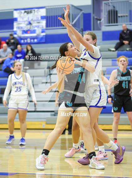 Thumbnail 1 in Farmington @ Pleasant Grove photogallery.