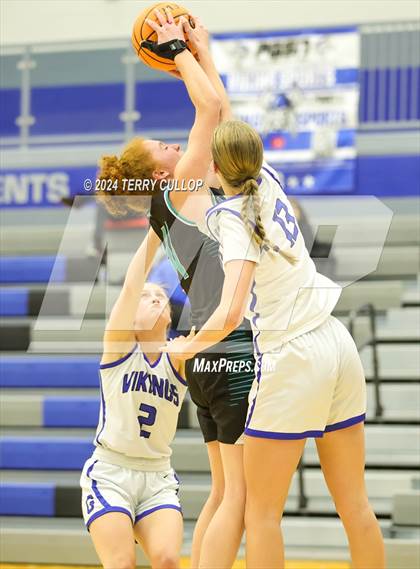Thumbnail 3 in Farmington @ Pleasant Grove photogallery.