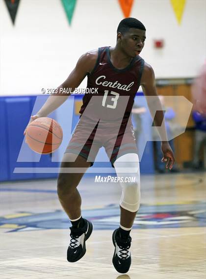 Thumbnail 2 in Greensburg Central Catholic @ Otto-Eldred (PIAA Class AA First Round Playoff) photogallery.