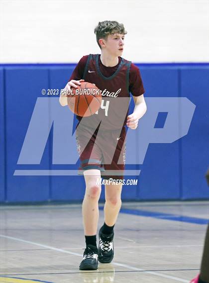 Thumbnail 2 in Greensburg Central Catholic @ Otto-Eldred (PIAA Class AA First Round Playoff) photogallery.