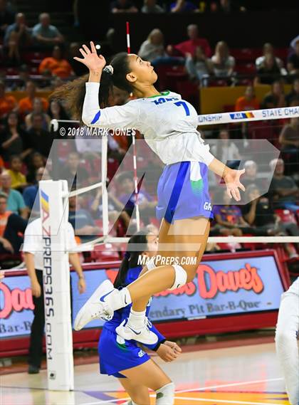 Thumbnail 2 in Xavier College Prep vs. Corona del Sol (AIA 6A Final)  photogallery.