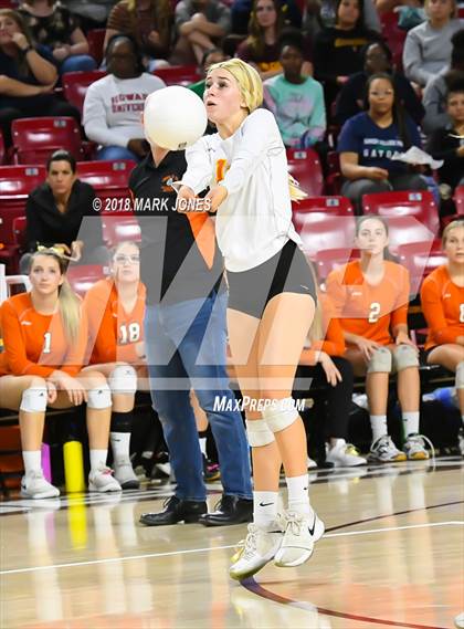 Thumbnail 3 in Xavier College Prep vs. Corona del Sol (AIA 6A Final)  photogallery.