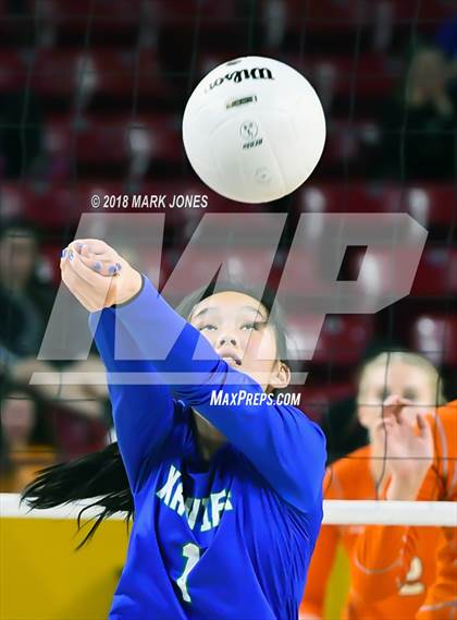 Thumbnail 1 in Xavier College Prep vs. Corona del Sol (AIA 6A Final)  photogallery.