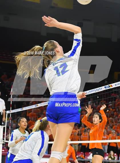 Thumbnail 3 in Xavier College Prep vs. Corona del Sol (AIA 6A Final)  photogallery.