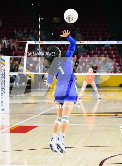 Thumbnail 1 in Xavier College Prep vs. Corona del Sol (AIA 6A Final)  photogallery.