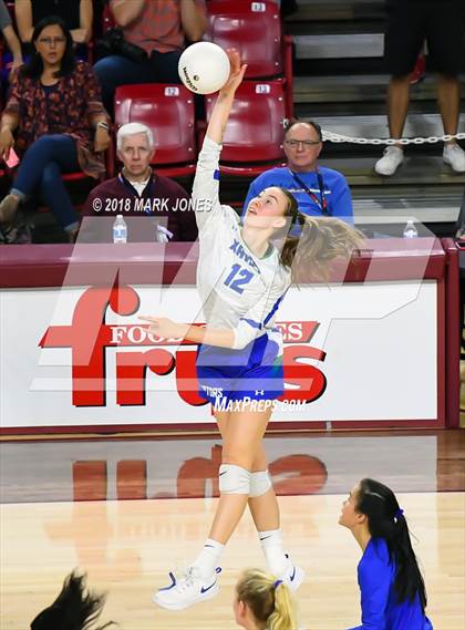 Thumbnail 3 in Xavier College Prep vs. Corona del Sol (AIA 6A Final)  photogallery.