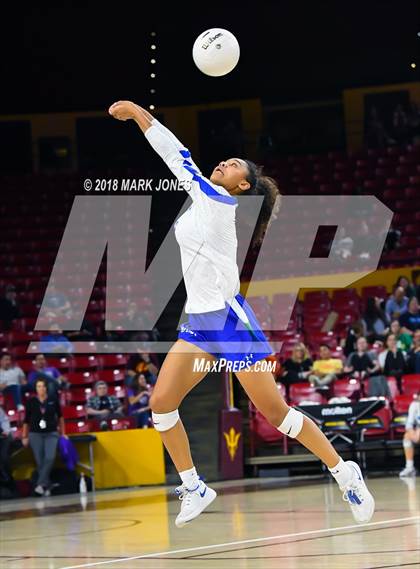 Thumbnail 1 in Xavier College Prep vs. Corona del Sol (AIA 6A Final)  photogallery.