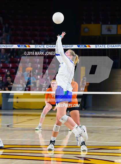 Thumbnail 2 in Xavier College Prep vs. Corona del Sol (AIA 6A Final)  photogallery.