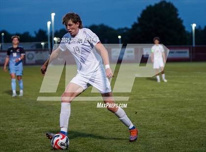 Thumbnail 1 in Catholic Memorial @ Arrowhead photogallery.