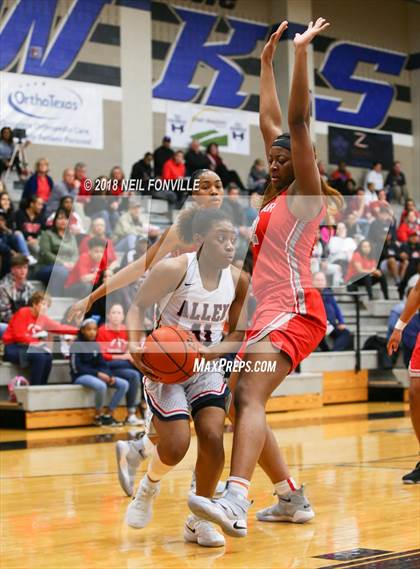Thumbnail 2 in MacArthur vs. Allen (UIL 6A Area Playoff) photogallery.