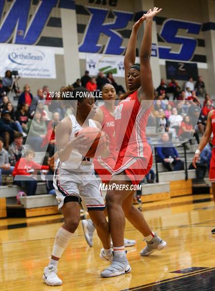 Thumbnail 3 in MacArthur vs. Allen (UIL 6A Area Playoff) photogallery.