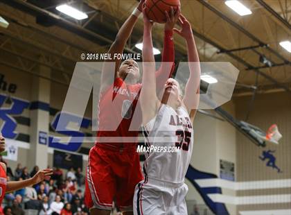 Thumbnail 1 in MacArthur vs. Allen (UIL 6A Area Playoff) photogallery.