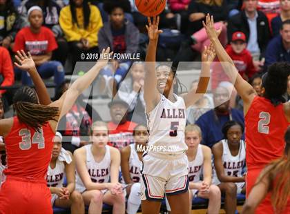 Thumbnail 3 in MacArthur vs. Allen (UIL 6A Area Playoff) photogallery.