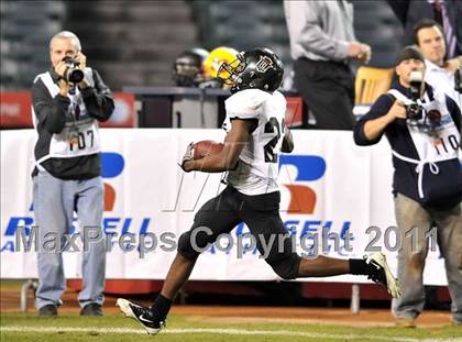 Thumbnail 2 in Mission Viejo vs. Servite (CIF-SS Pac-5 Division Final) photogallery.