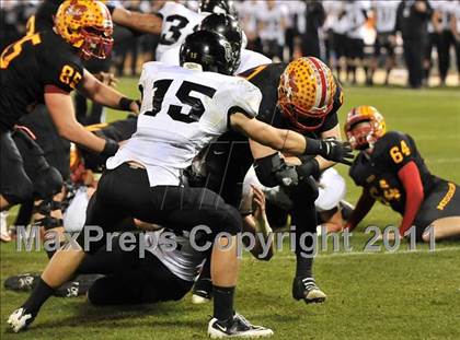 Thumbnail 3 in Mission Viejo vs. Servite (CIF-SS Pac-5 Division Final) photogallery.