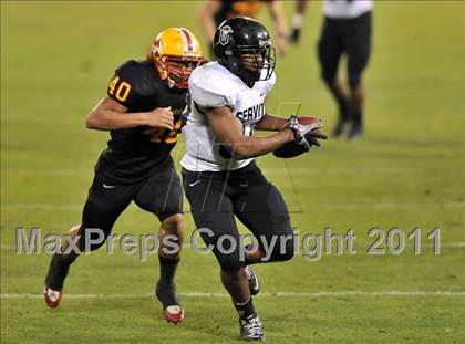 Thumbnail 1 in Mission Viejo vs. Servite (CIF-SS Pac-5 Division Final) photogallery.
