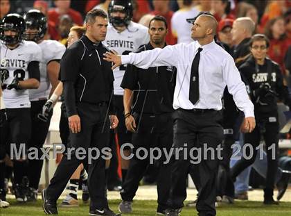 Thumbnail 2 in Mission Viejo vs. Servite (CIF-SS Pac-5 Division Final) photogallery.