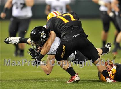 Thumbnail 1 in Mission Viejo vs. Servite (CIF-SS Pac-5 Division Final) photogallery.