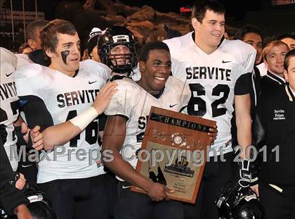 Thumbnail 2 in Mission Viejo vs. Servite (CIF-SS Pac-5 Division Final) photogallery.