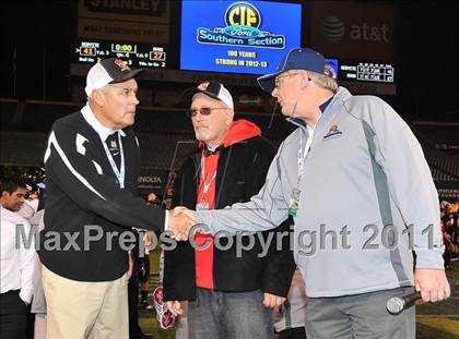 Thumbnail 3 in Mission Viejo vs. Servite (CIF-SS Pac-5 Division Final) photogallery.