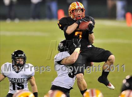 Thumbnail 1 in Mission Viejo vs. Servite (CIF-SS Pac-5 Division Final) photogallery.