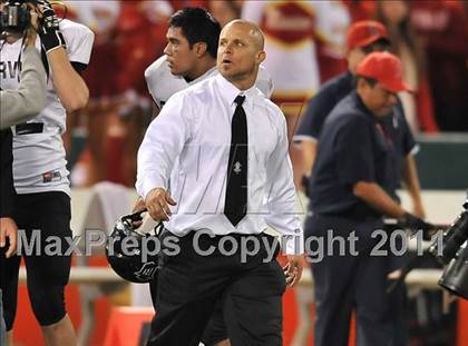Thumbnail 2 in Mission Viejo vs. Servite (CIF-SS Pac-5 Division Final) photogallery.