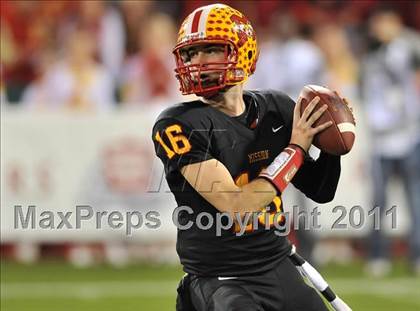 Thumbnail 1 in Mission Viejo vs. Servite (CIF-SS Pac-5 Division Final) photogallery.