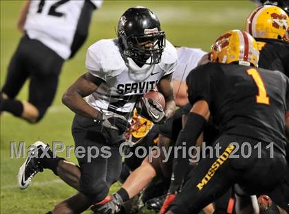 Thumbnail 3 in Mission Viejo vs. Servite (CIF-SS Pac-5 Division Final) photogallery.