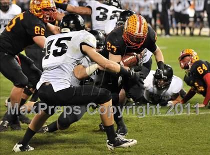 Thumbnail 2 in Mission Viejo vs. Servite (CIF-SS Pac-5 Division Final) photogallery.