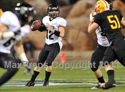 Thumbnail 2 in Mission Viejo vs. Servite (CIF-SS Pac-5 Division Final) photogallery.