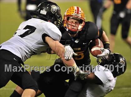 Thumbnail 1 in Mission Viejo vs. Servite (CIF-SS Pac-5 Division Final) photogallery.