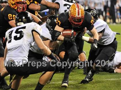 Thumbnail 1 in Mission Viejo vs. Servite (CIF-SS Pac-5 Division Final) photogallery.