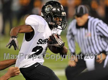 Thumbnail 1 in Mission Viejo vs. Servite (CIF-SS Pac-5 Division Final) photogallery.