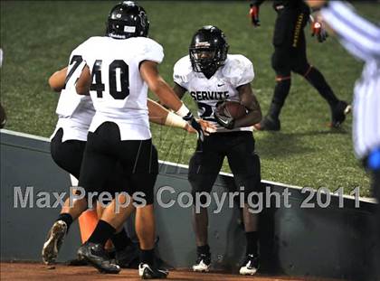 Thumbnail 2 in Mission Viejo vs. Servite (CIF-SS Pac-5 Division Final) photogallery.