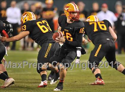 Thumbnail 1 in Mission Viejo vs. Servite (CIF-SS Pac-5 Division Final) photogallery.