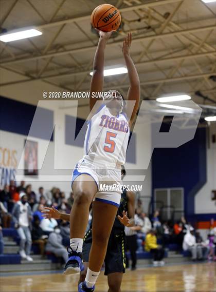 Thumbnail 3 in Isabella @ Chilton County photogallery.