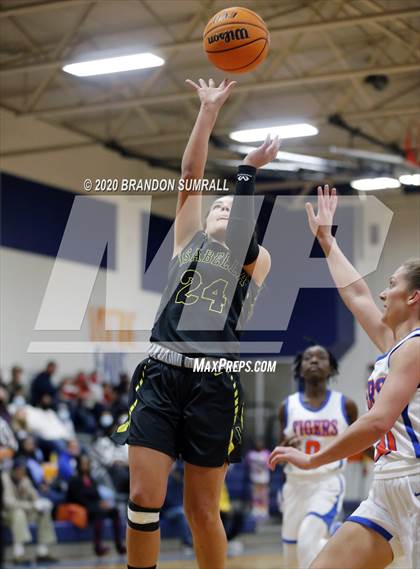 Thumbnail 2 in Isabella @ Chilton County photogallery.