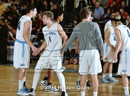 Thumbnail 2 in Mater Dei vs. Corona del Mar (Beach Bash Classic) photogallery.