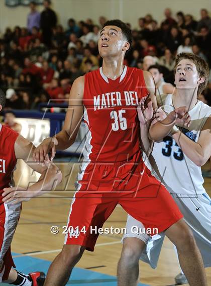 Thumbnail 1 in Mater Dei vs. Corona del Mar (Beach Bash Classic) photogallery.