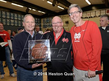 Thumbnail 3 in Mater Dei vs. Corona del Mar (Beach Bash Classic) photogallery.