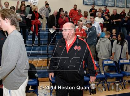 Thumbnail 3 in Mater Dei vs. Corona del Mar (Beach Bash Classic) photogallery.