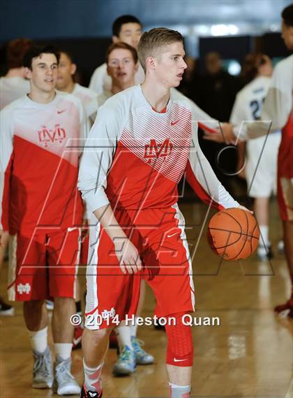 Thumbnail 3 in Mater Dei vs. Corona del Mar (Beach Bash Classic) photogallery.