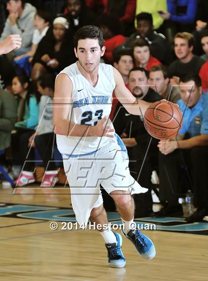 Thumbnail 3 in Mater Dei vs. Corona del Mar (Beach Bash Classic) photogallery.