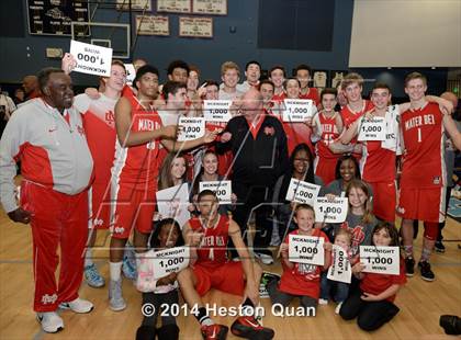 Thumbnail 2 in Mater Dei vs. Corona del Mar (Beach Bash Classic) photogallery.