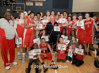 Thumbnail 3 in Mater Dei vs. Corona del Mar (Beach Bash Classic) photogallery.