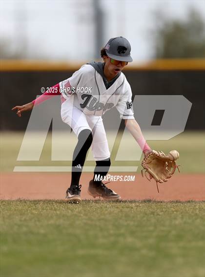 Thumbnail 2 in Maricopa @ Mountain View photogallery.