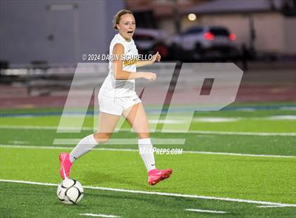 Thumbnail 1 in Gilbert vs. Tempe (Coyote Classic Tournament) photogallery.