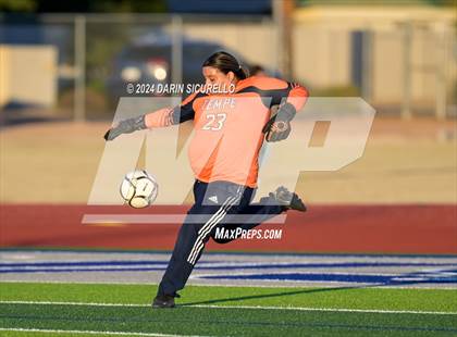 Thumbnail 3 in Gilbert vs. Tempe (Coyote Classic Tournament) photogallery.