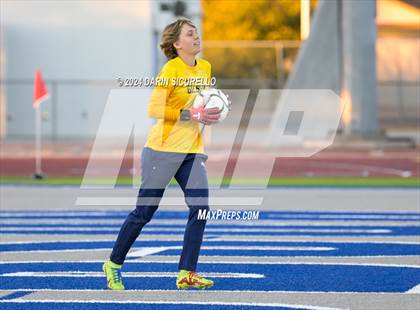 Thumbnail 3 in Gilbert vs. Tempe (Coyote Classic Tournament) photogallery.