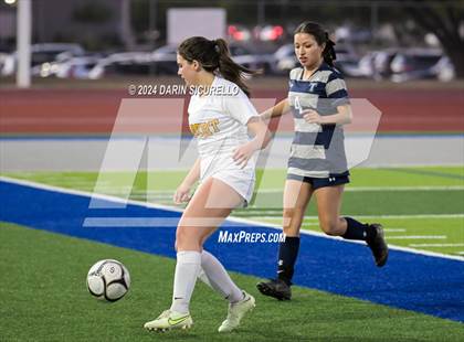 Thumbnail 2 in Gilbert vs. Tempe (Coyote Classic Tournament) photogallery.